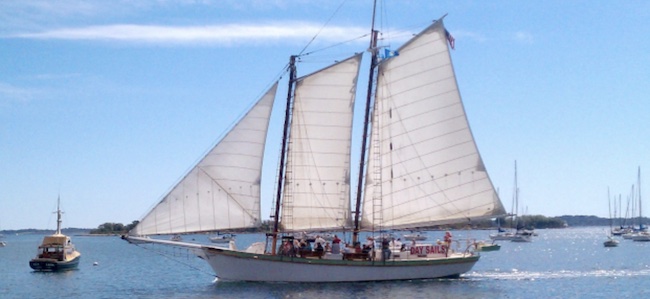 All hands on deck on the Argia out of Mystic, CT.