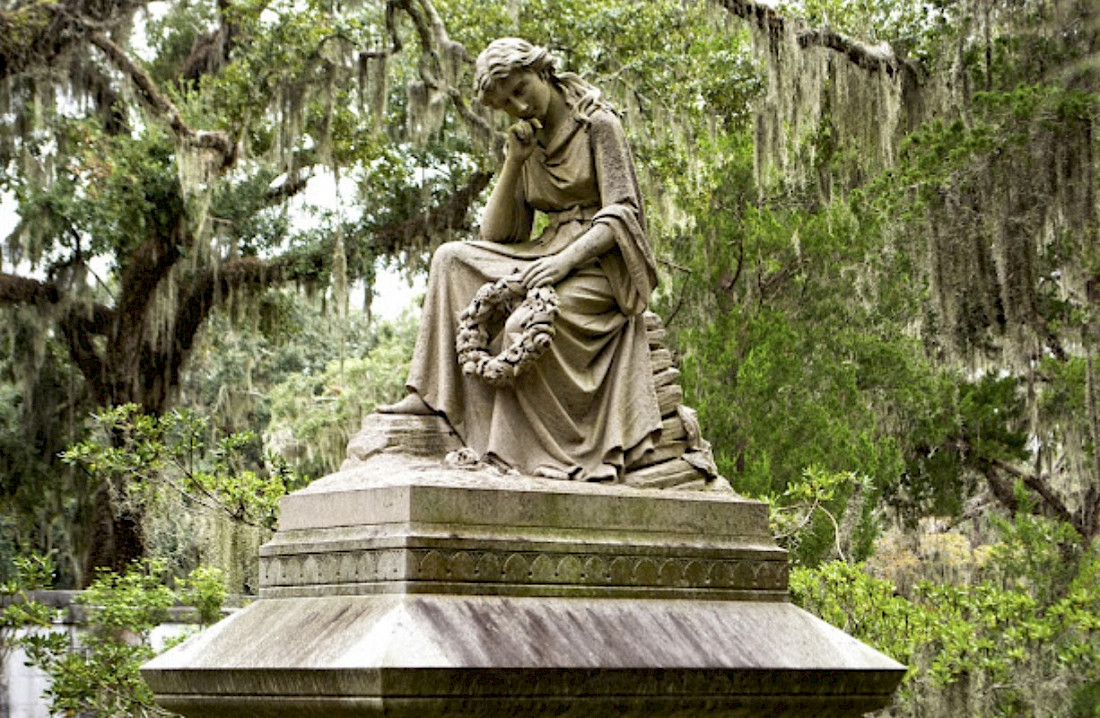 Spanish Moss, Ornate Victorian Marble Statues and Spirits @ Bonaventure Cemetery.