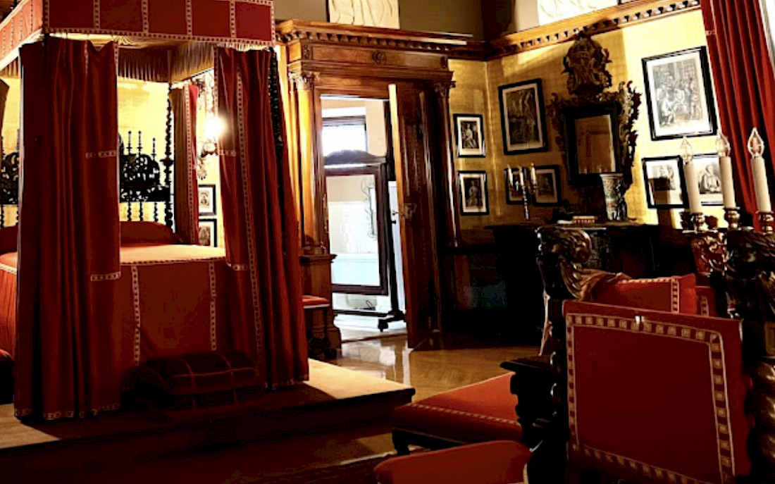 George's bedroom was inspired by an English estate.