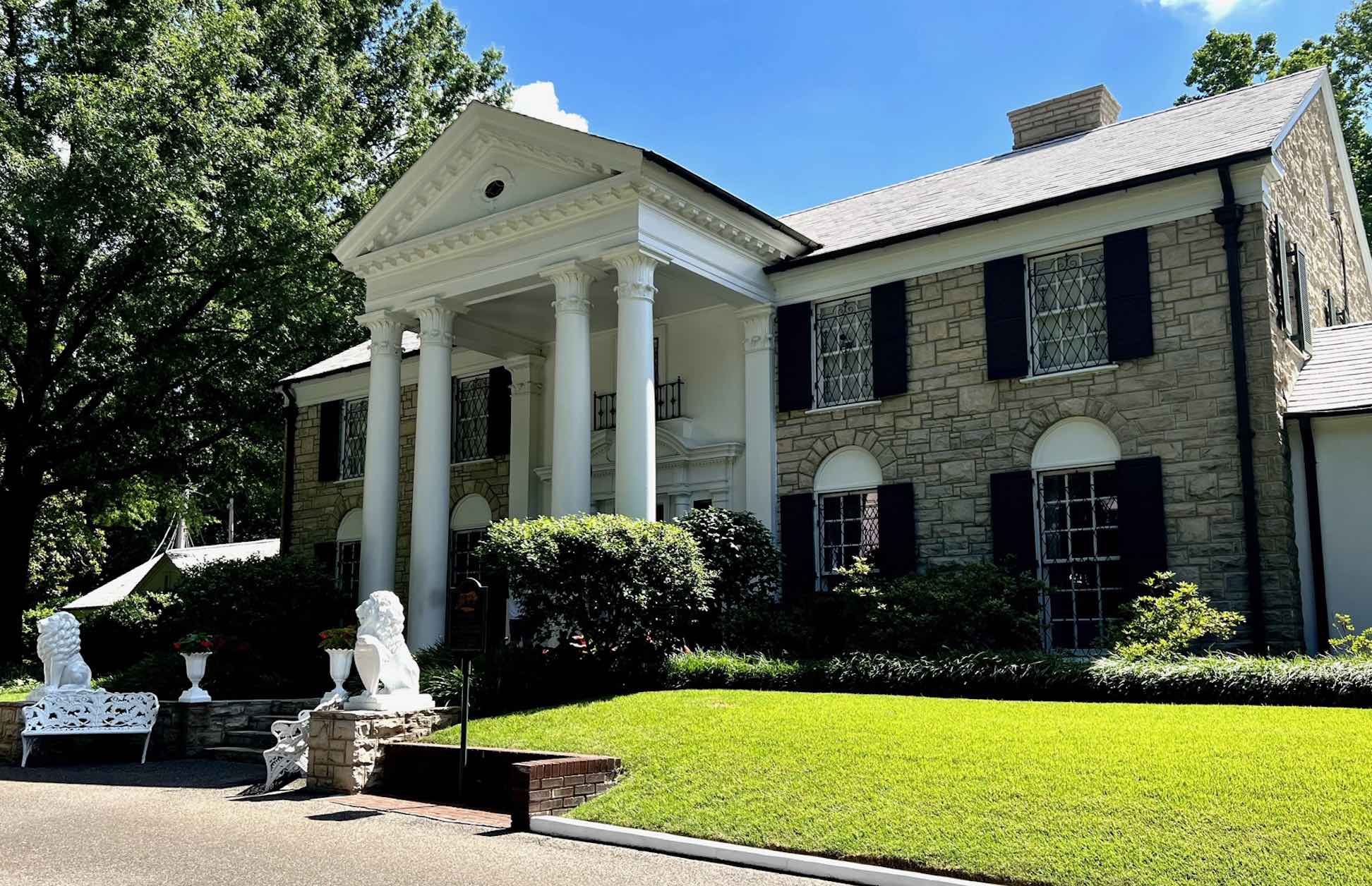 Graceland: The Ultimate Time Capsule of an American Icon.