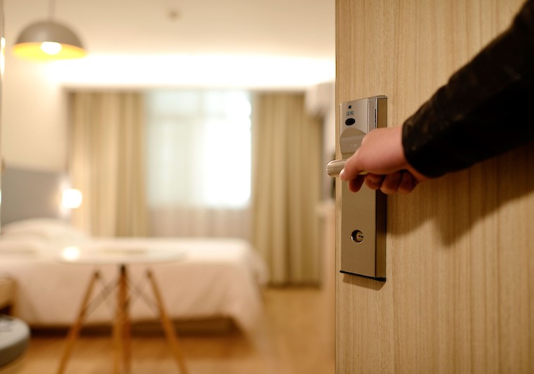 electronic key cards hotels